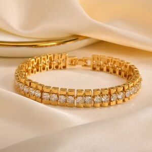 Classic Diamond Gold Tennis Bracelet